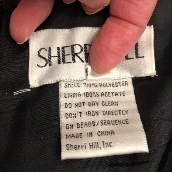 Sherri Hill Black Ruffled Gown Size 6 - Picture 13 of 16